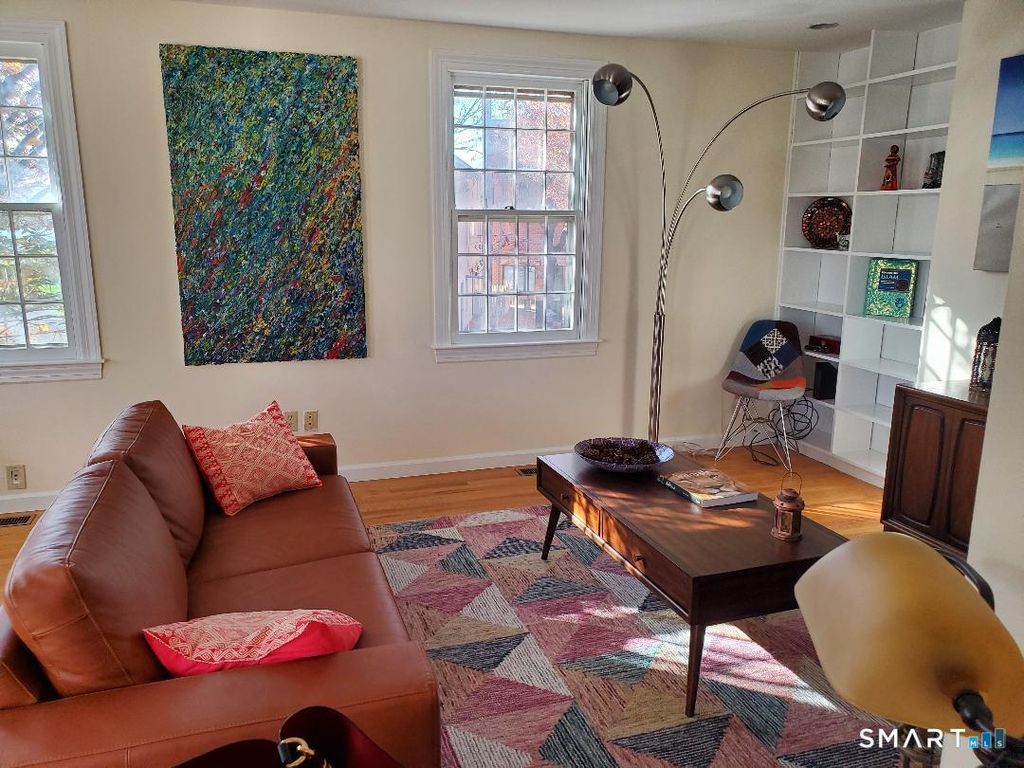 19 Grand Avenue, New Haven, CT 06513
