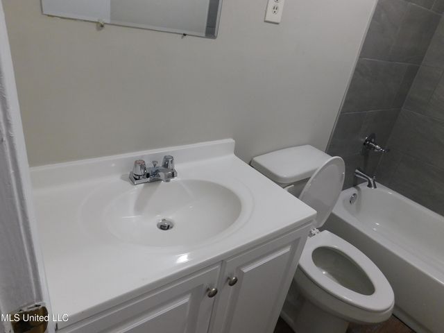 2775 Normandy Cove, Horn Lake, MS 38637