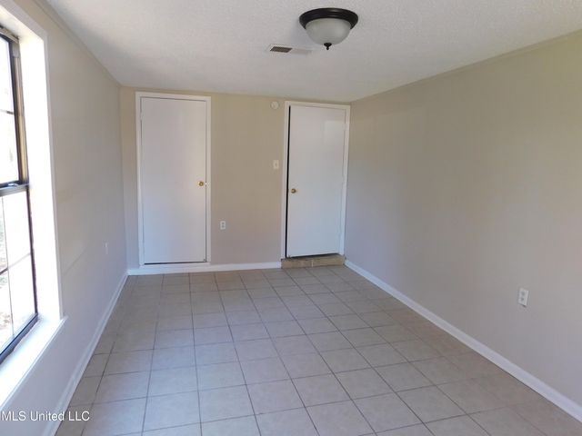 2775 Normandy Cove, Horn Lake, MS 38637