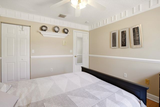 9599 Shepard Place, Wellington, FL 33414