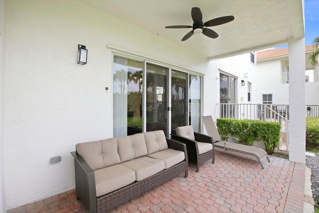 9599 Shepard Place, Wellington, FL 33414