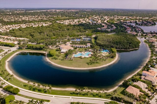 9599 Shepard Place, Wellington, FL 33414