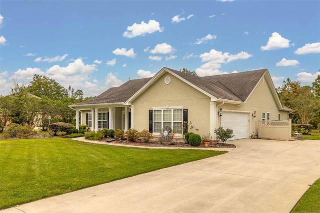 115 Spring Lake Circle, Brunswick, GA 31525