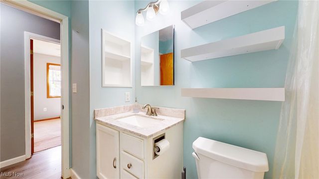 1357 Cayuga Avenue, Akron, OH 44312