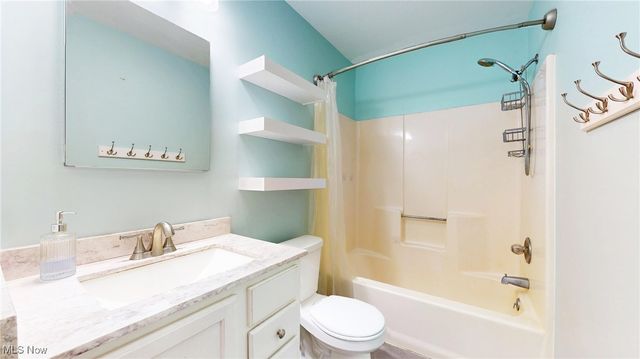 1357 Cayuga Avenue, Akron, OH 44312