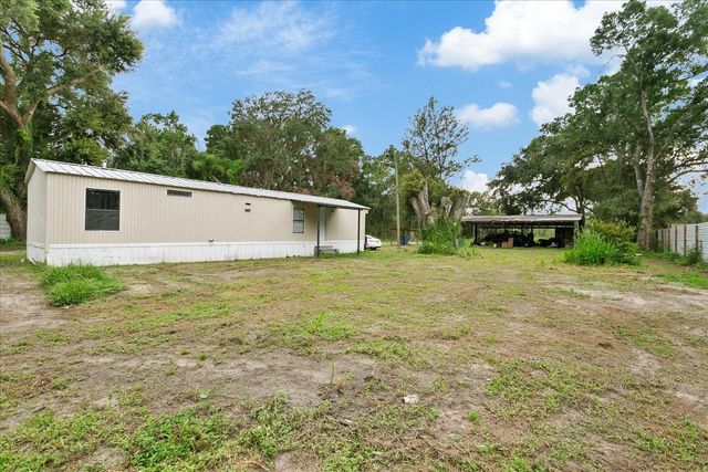 2102 SYDNEY DOVER ROAD, Dover, FL 33527