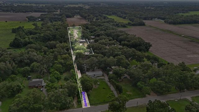 2102 SYDNEY DOVER ROAD, Dover, FL 33527