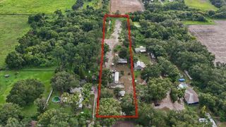 2102 SYDNEY DOVER ROAD, Dover, FL 33527