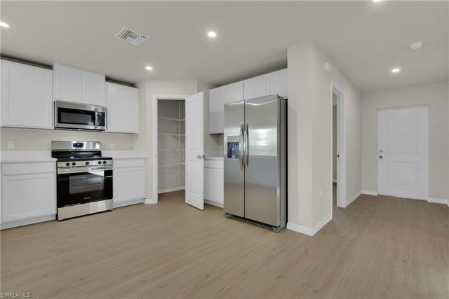 1119 Harvest AVE, Lehigh Acres, FL 33974