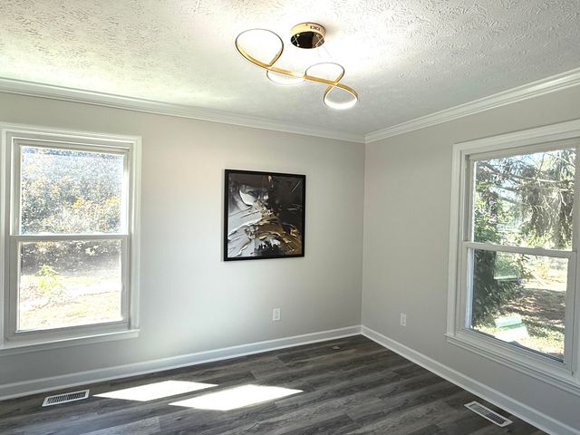 514 Berlin Drive, Versailles, KY 40383
