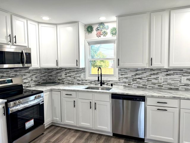 514 Berlin Drive, Versailles, KY 40383