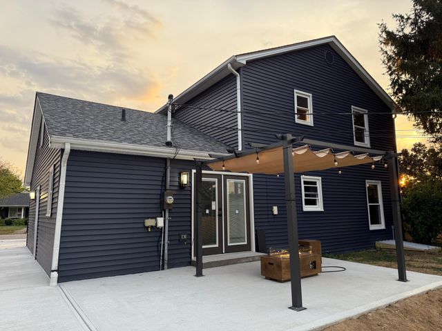 514 Berlin Drive, Versailles, KY 40383