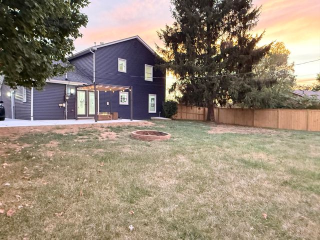 514 Berlin Drive, Versailles, KY 40383