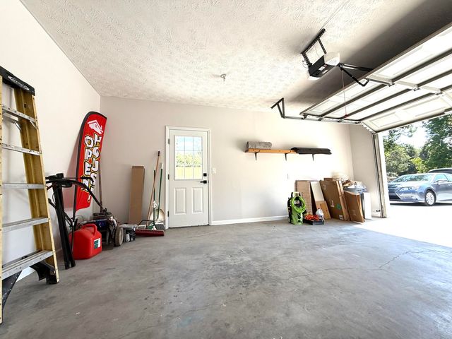 514 Berlin Drive, Versailles, KY 40383