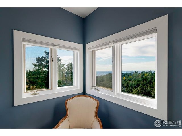 1040 Brook Rd, Boulder, CO 80302