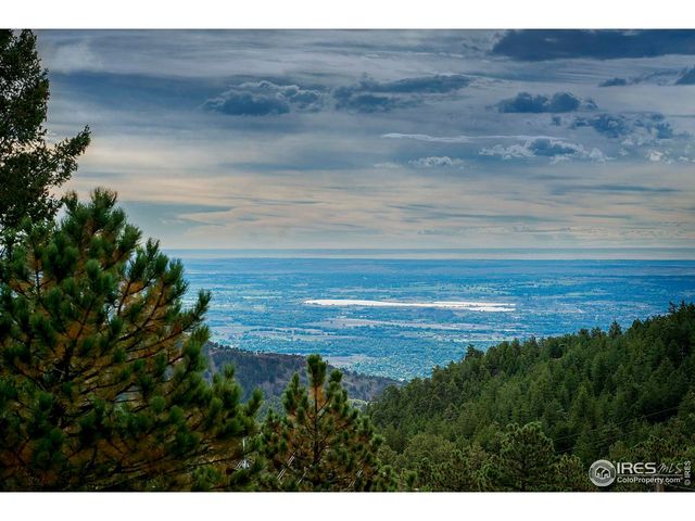 1040 Brook Rd, Boulder, CO 80302