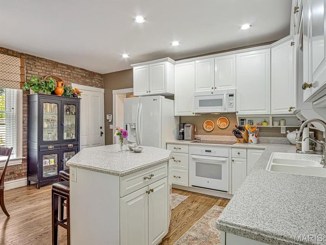 900 Engineer Road, Granite City, IL 62040