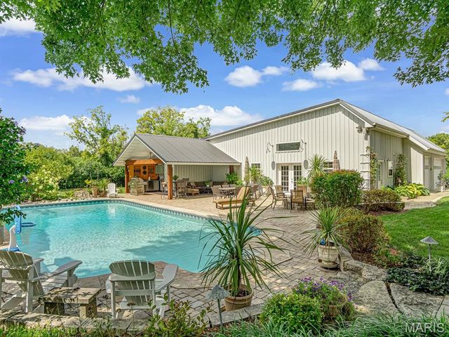 900 Engineer Road, Granite City, IL 62040