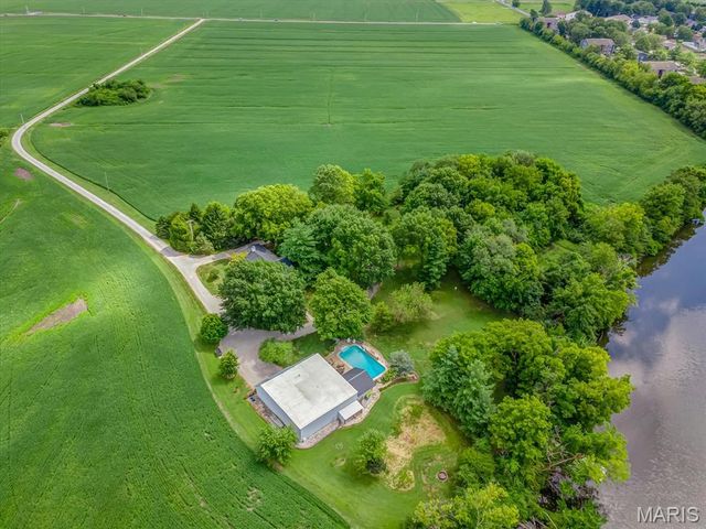 900 Engineer Road, Granite City, IL 62040