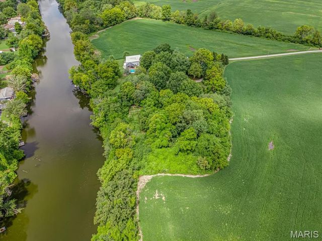 900 Engineer Road, Granite City, IL 62040