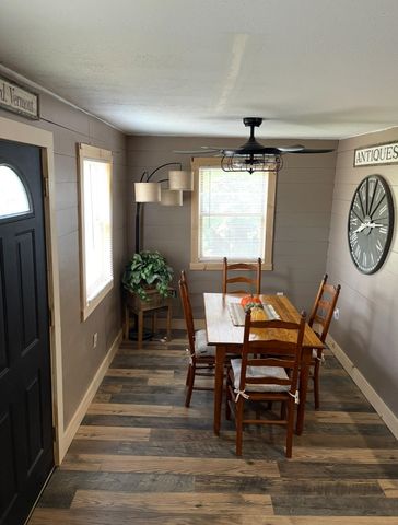 37 Maple Street, Bradford, VT 05033