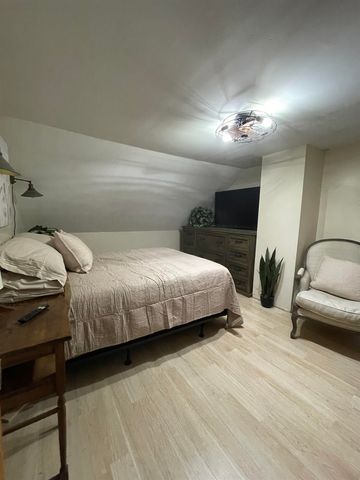 37 Maple Street, Bradford, VT 05033