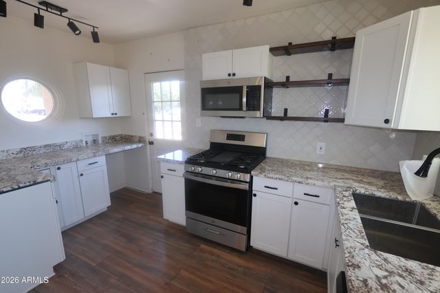 1701 W CLARENDON Avenue, Phoenix, AZ 85015