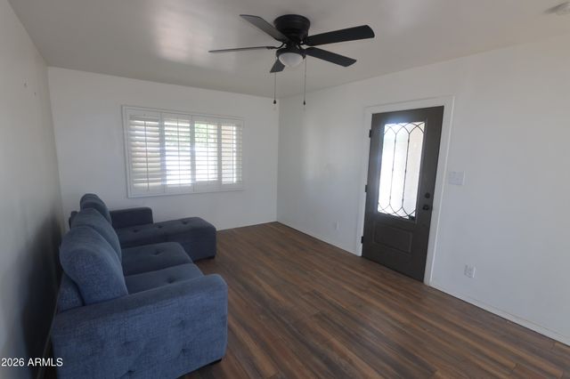1701 W CLARENDON Avenue, Phoenix, AZ 85015
