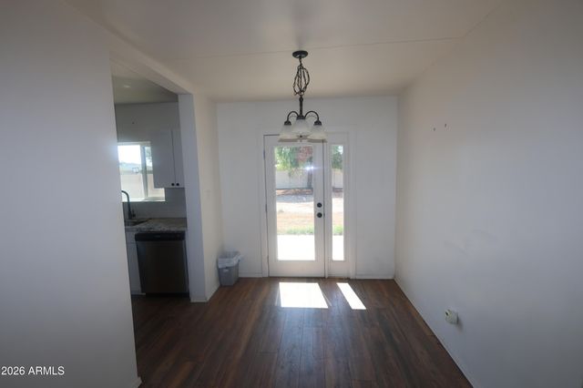 1701 W CLARENDON Avenue, Phoenix, AZ 85015