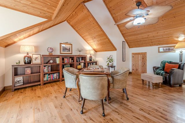326 Garfield Drive, Ellijay, GA 30540