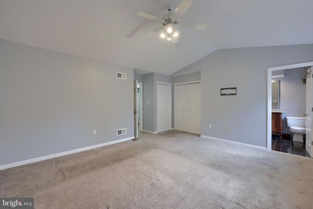 101 TOPLAND DR, Lancaster, PA 17601