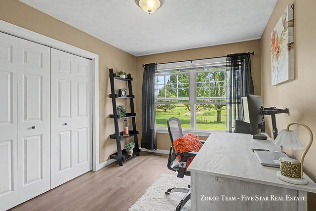 2130 Canterbury Lane, Marne, MI 49435