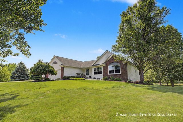 2130 Canterbury Lane, Marne, MI 49435