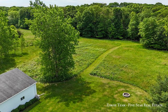 2130 Canterbury Lane, Marne, MI 49435