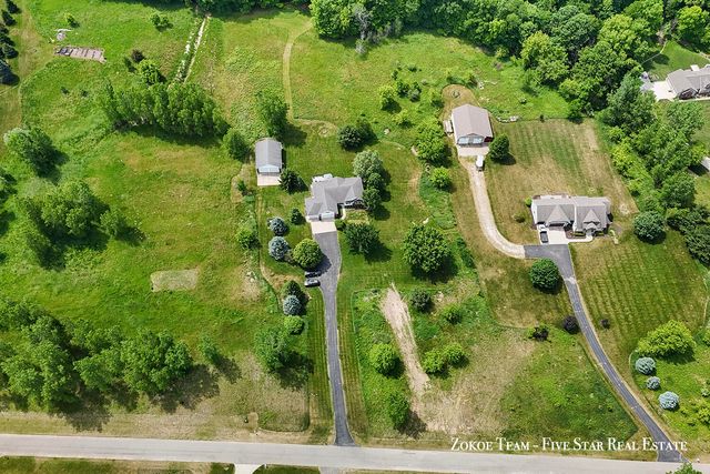 2130 Canterbury Lane, Marne, MI 49435