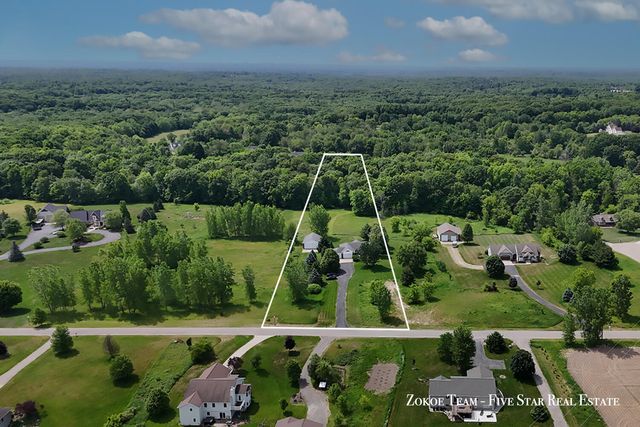 2130 Canterbury Lane, Marne, MI 49435