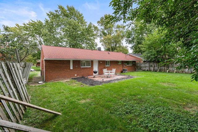 35529 Seville Street, Clinton Twp, MI 48035