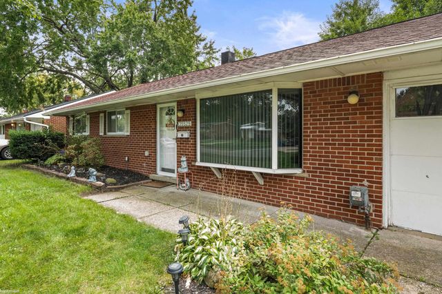 35529 Seville Street, Clinton Twp, MI 48035