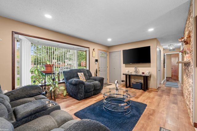 35529 Seville Street, Clinton Twp, MI 48035