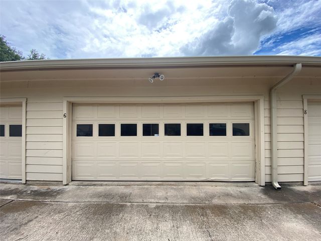 6 One Main Place, Benbrook, TX 76126