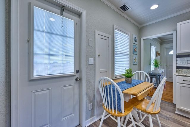 212 N L St, Lake Worth Beach, FL 33460