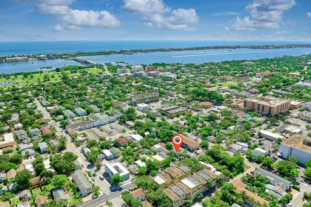 212 N L St, Lake Worth Beach, FL 33460