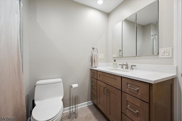 336 Vanderveer Rd, Bridgewater Twp., NJ 08807