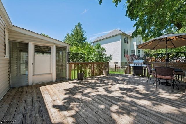 336 Vanderveer Rd, Bridgewater Twp., NJ 08807