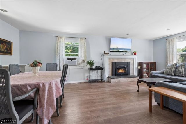 336 Vanderveer Rd, Bridgewater Twp., NJ 08807