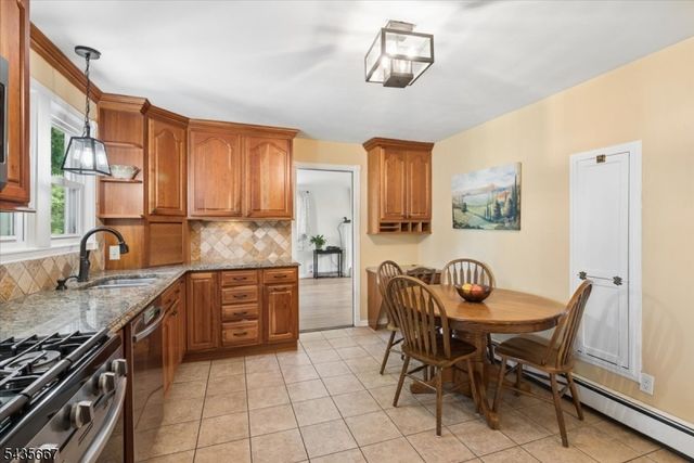 336 Vanderveer Rd, Bridgewater Twp., NJ 08807