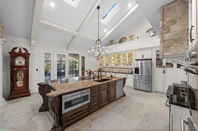 9250 The LN, Naples, FL 34109