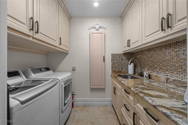 9250 The LN, Naples, FL 34109