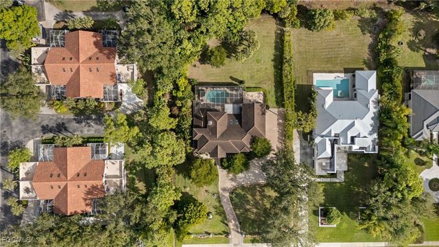 9250 The LN, Naples, FL 34109