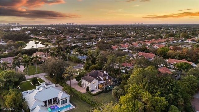 9250 The LN, Naples, FL 34109